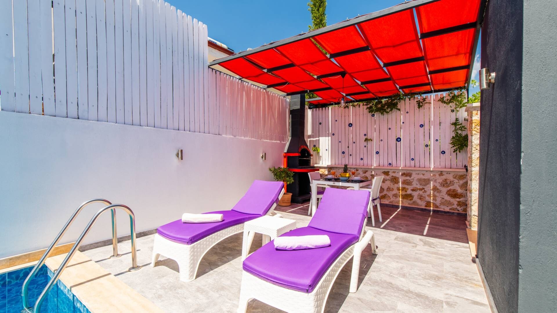 VBK20109 Villa Booking