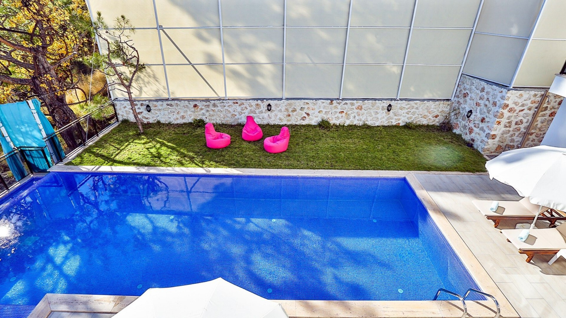 VBK54537 Villa Booking