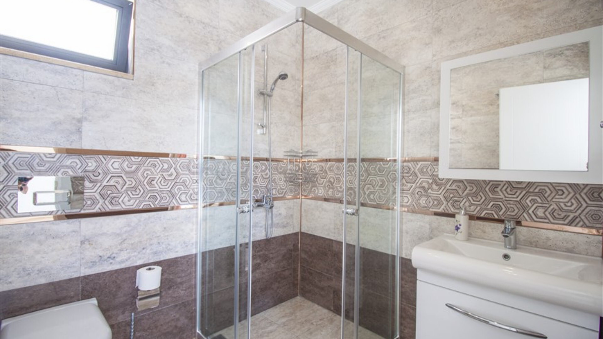 VBK54537 Villa Booking