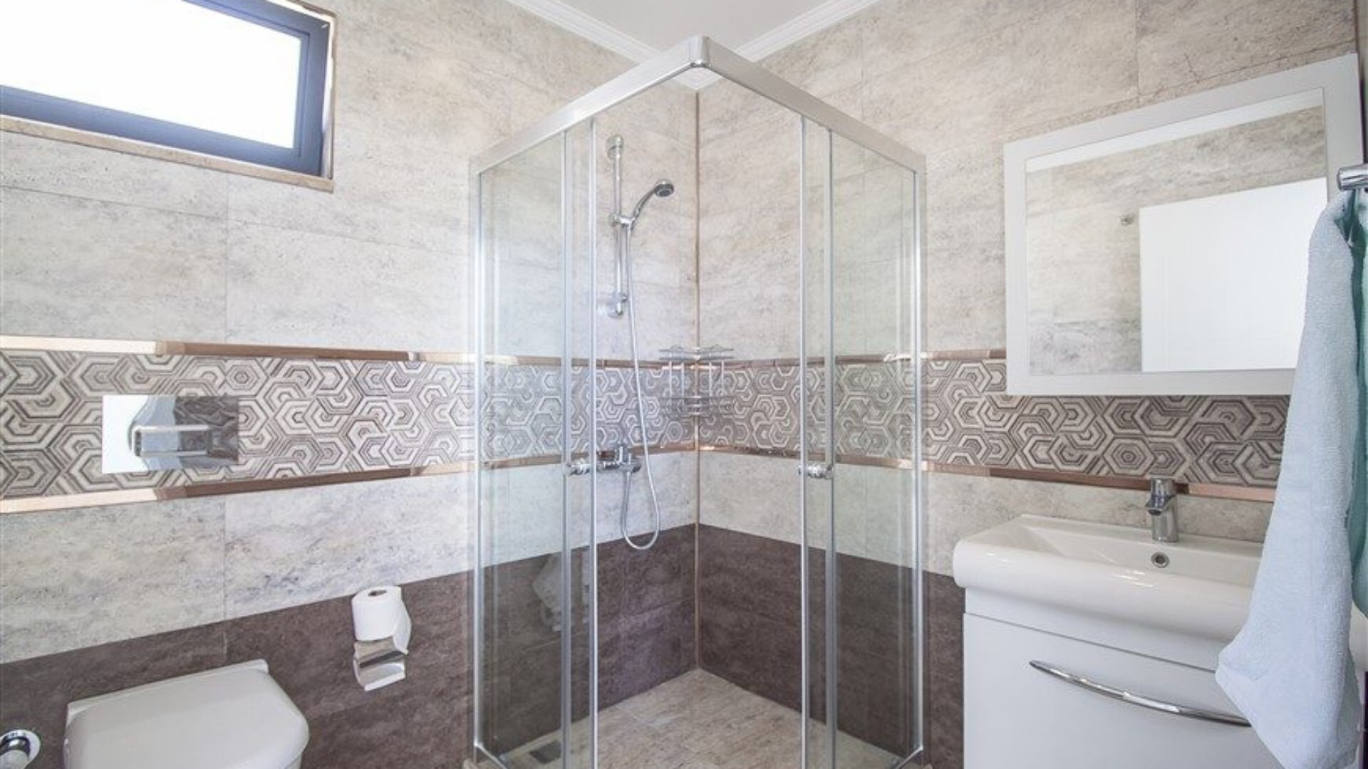 VBK54537 Villa Booking