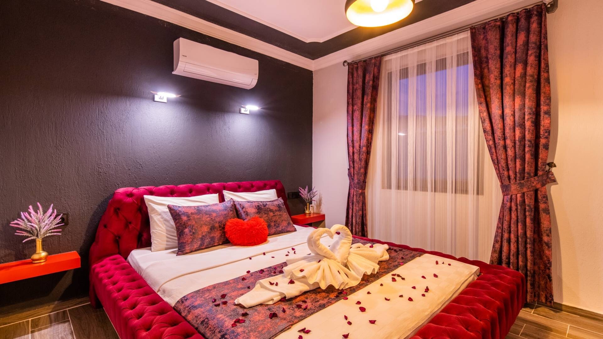 VBK20109 Villa Booking