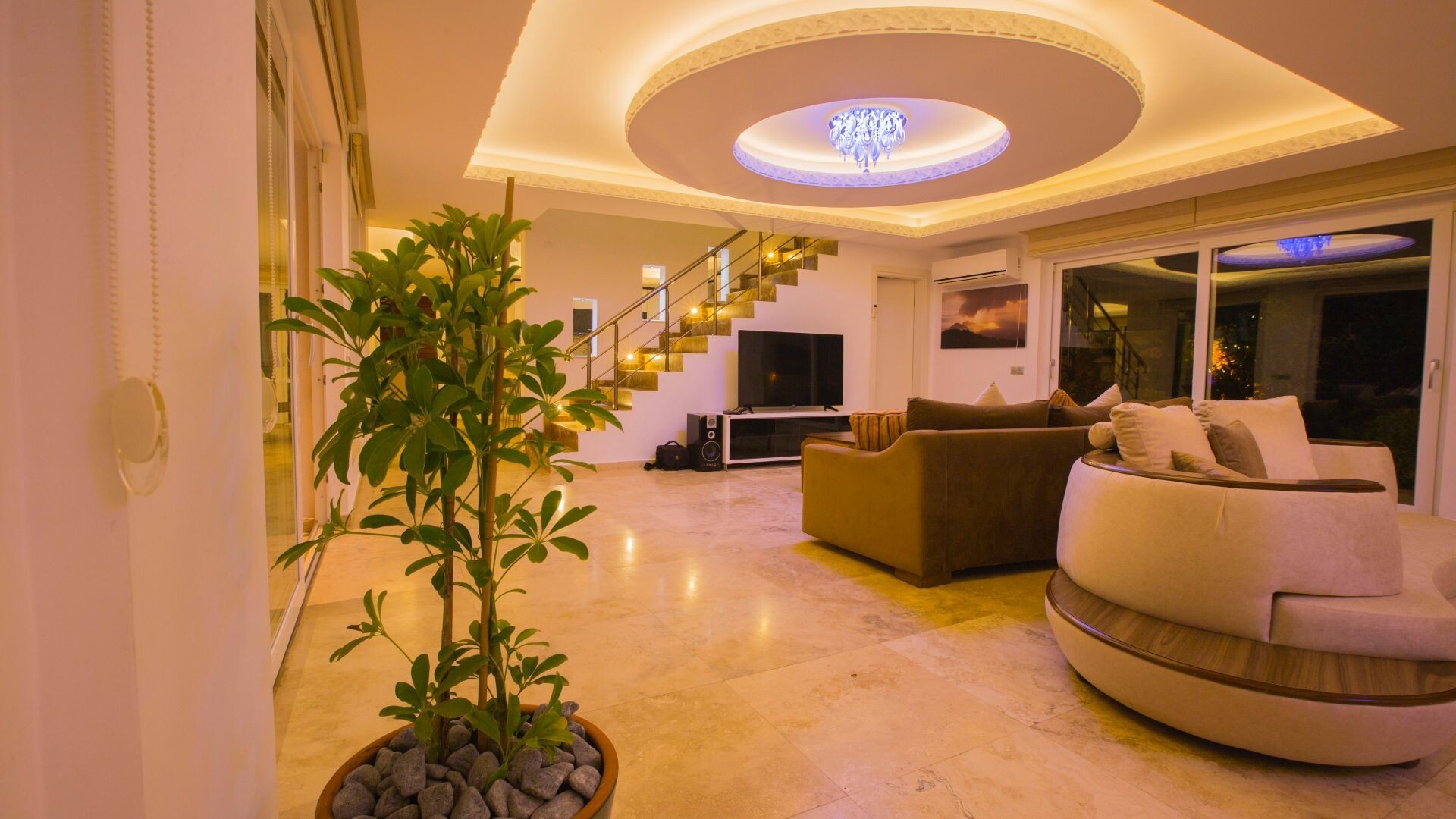 VBK13534 Villa Booking