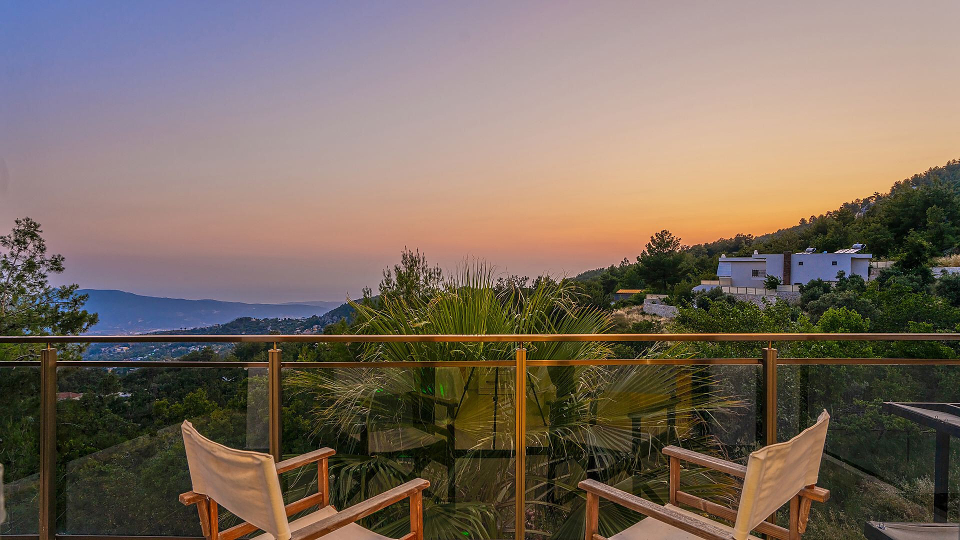 VBK31990 Villa Booking