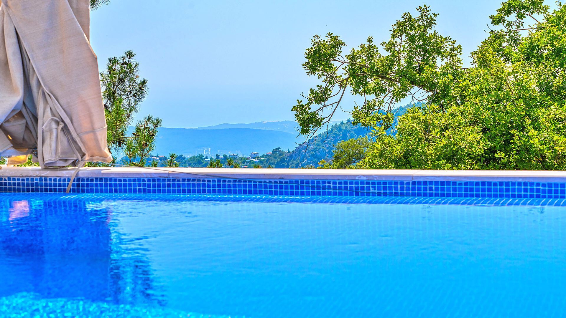 VBK31990 Villa Booking
