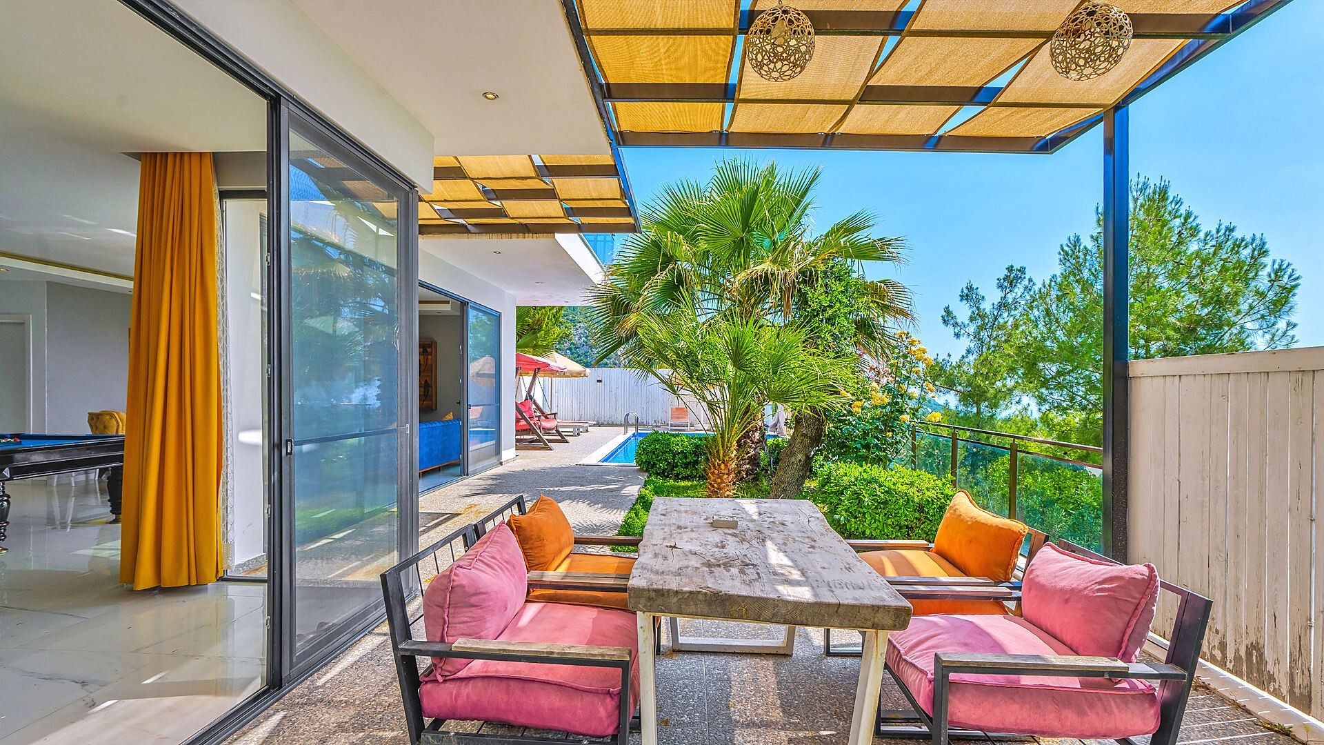 VBK31990 Villa Booking