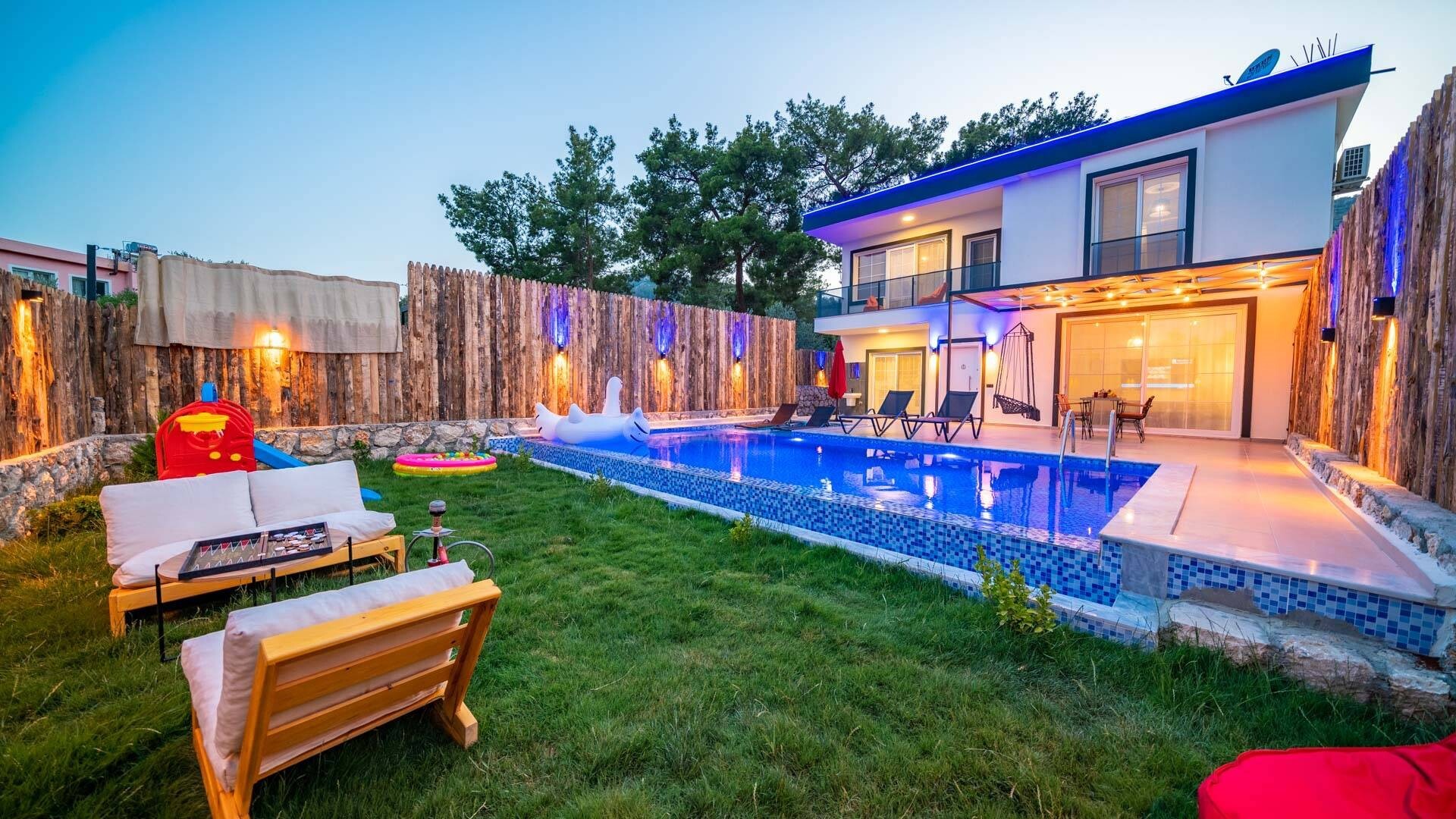 VBK98328 Villa Booking