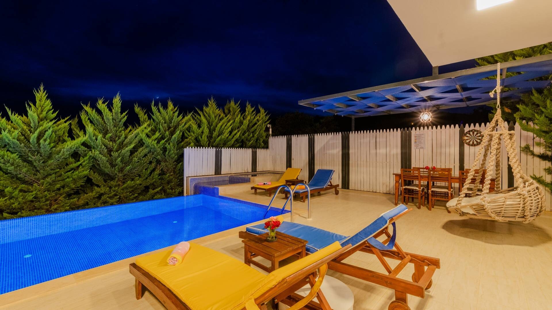 VBK71396 Villa Booking