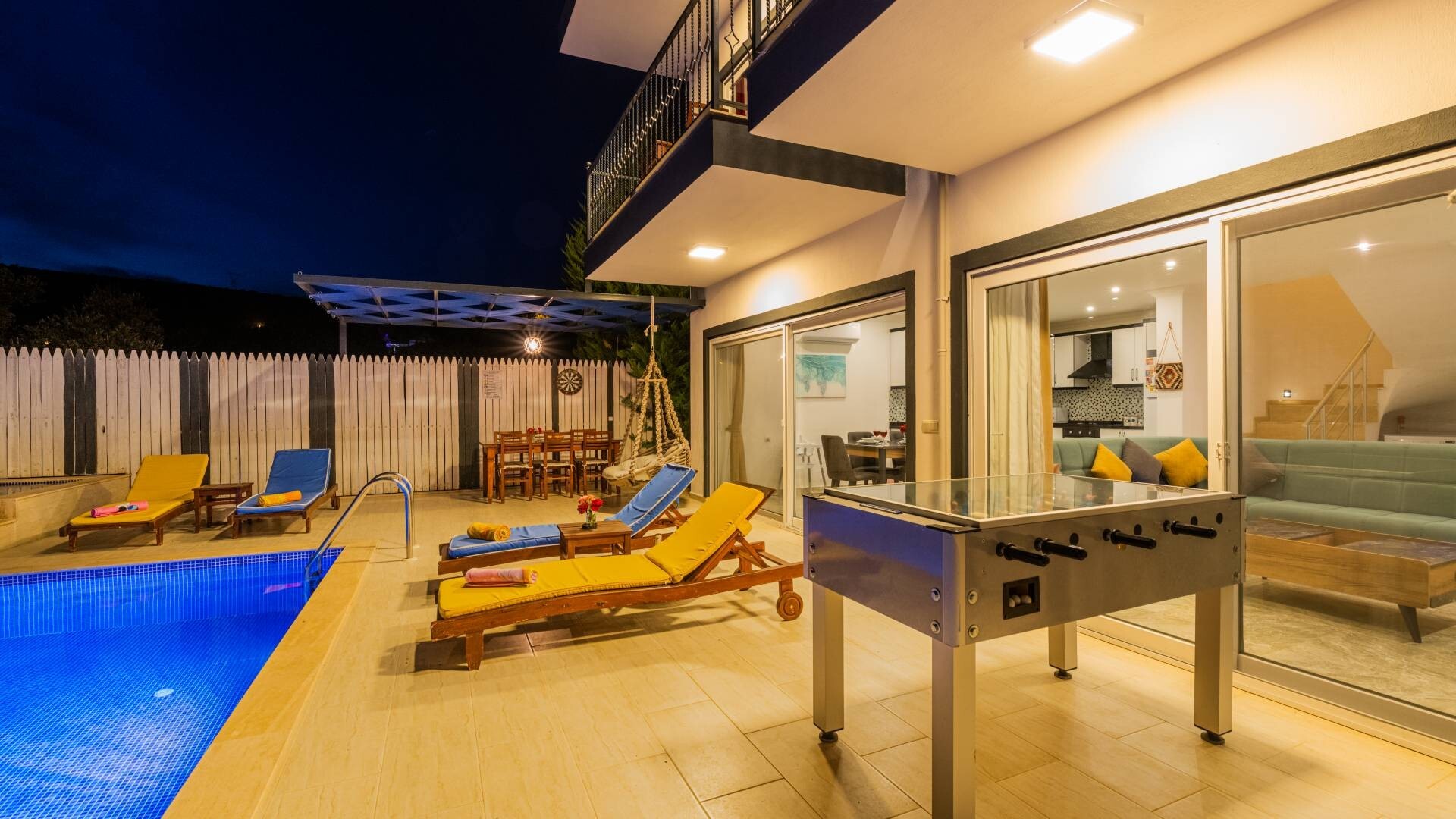 VBK71396 Villa Booking