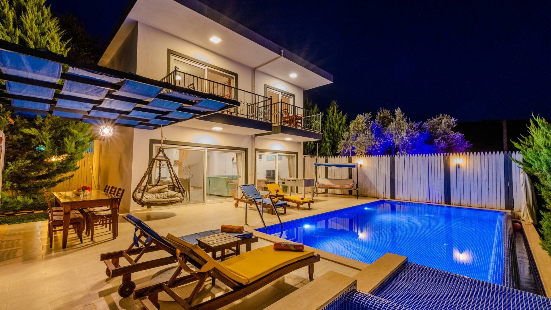 VBK71396 Villa Booking