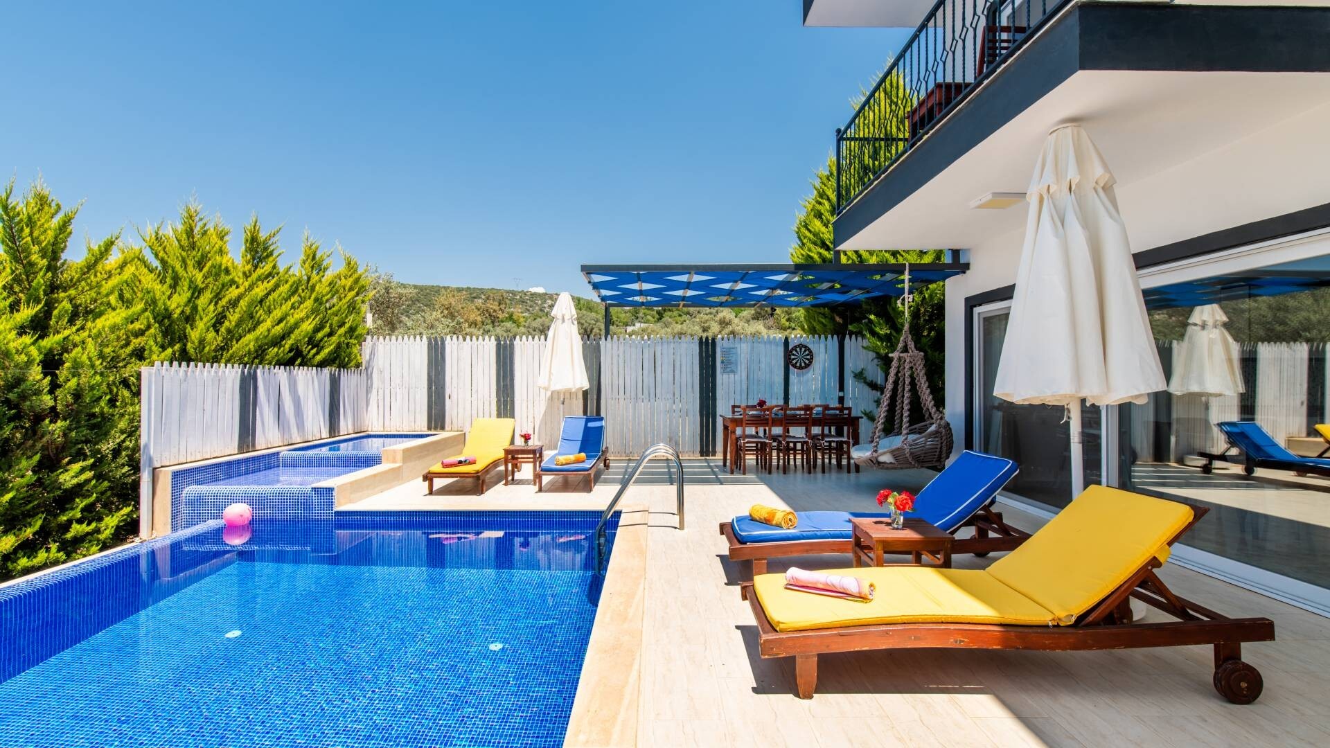 VBK71396 Villa Booking