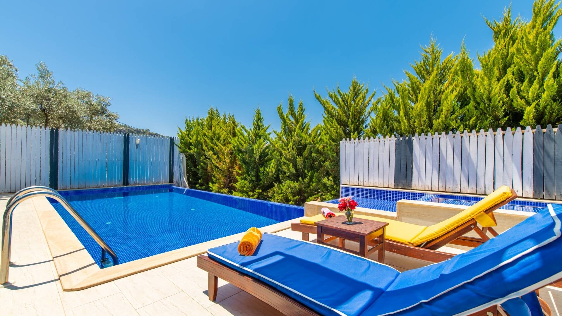 VBK71396 Villa Booking