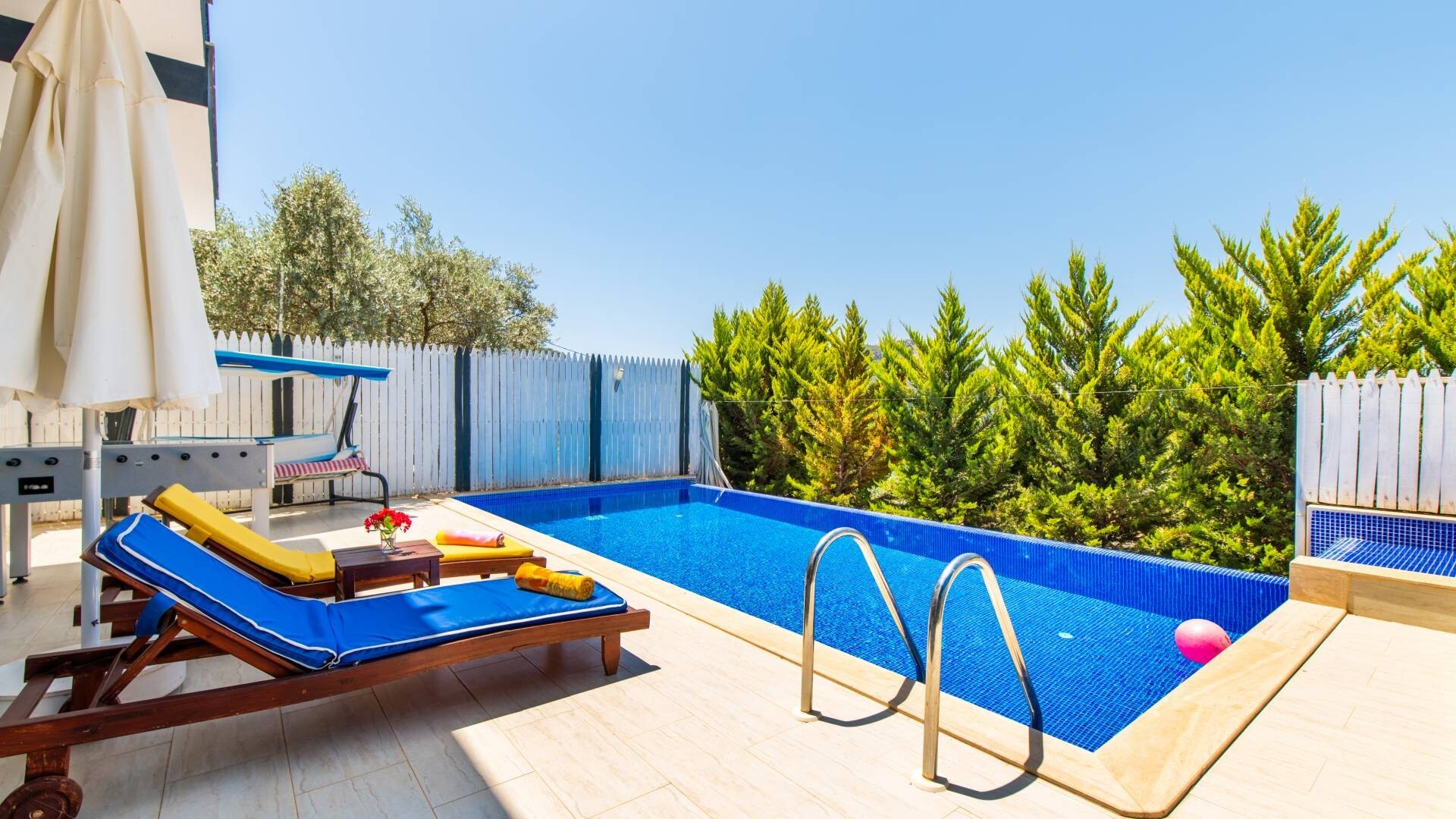 VBK71396 Villa Booking