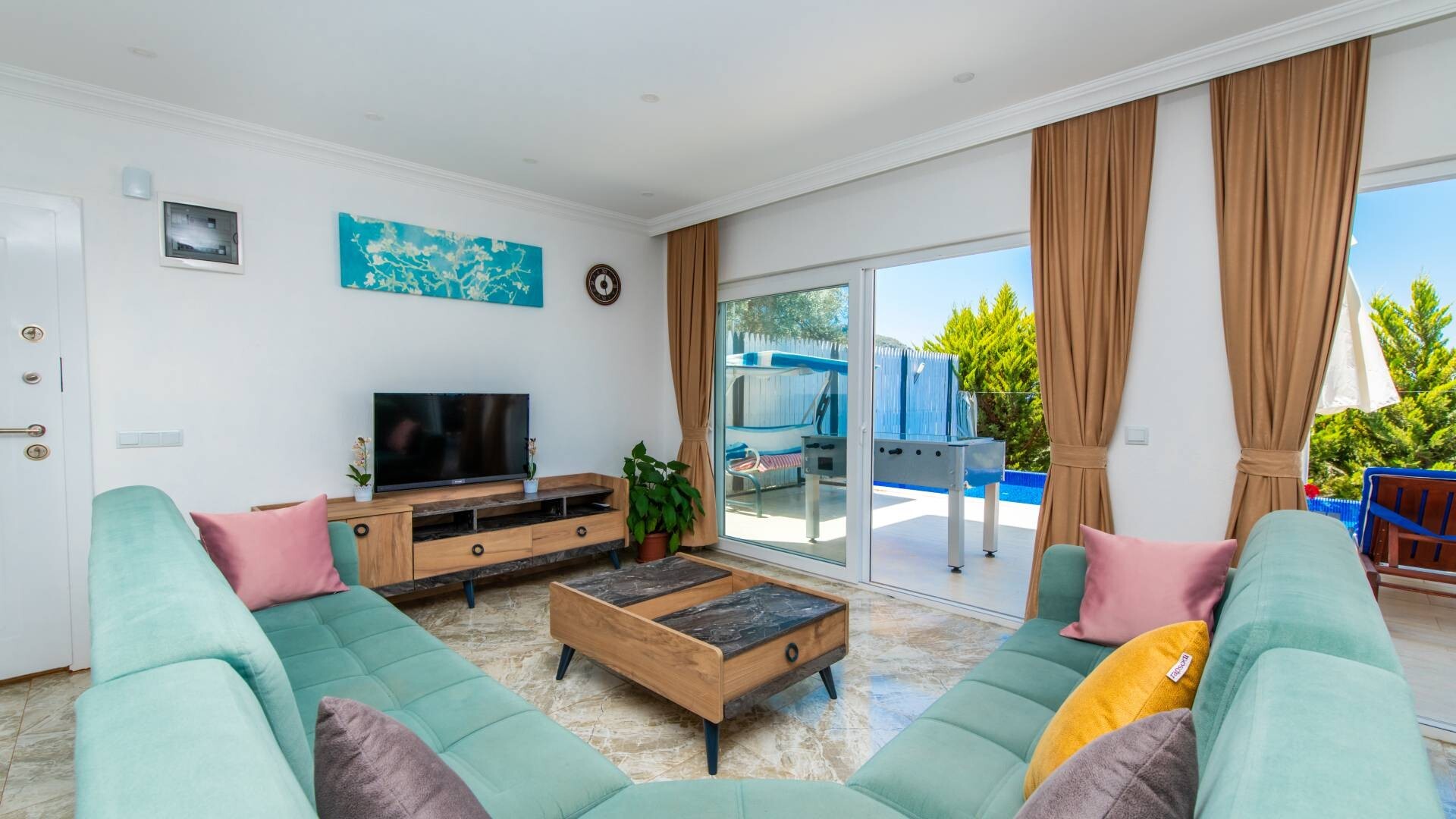 VBK71396 Villa Booking