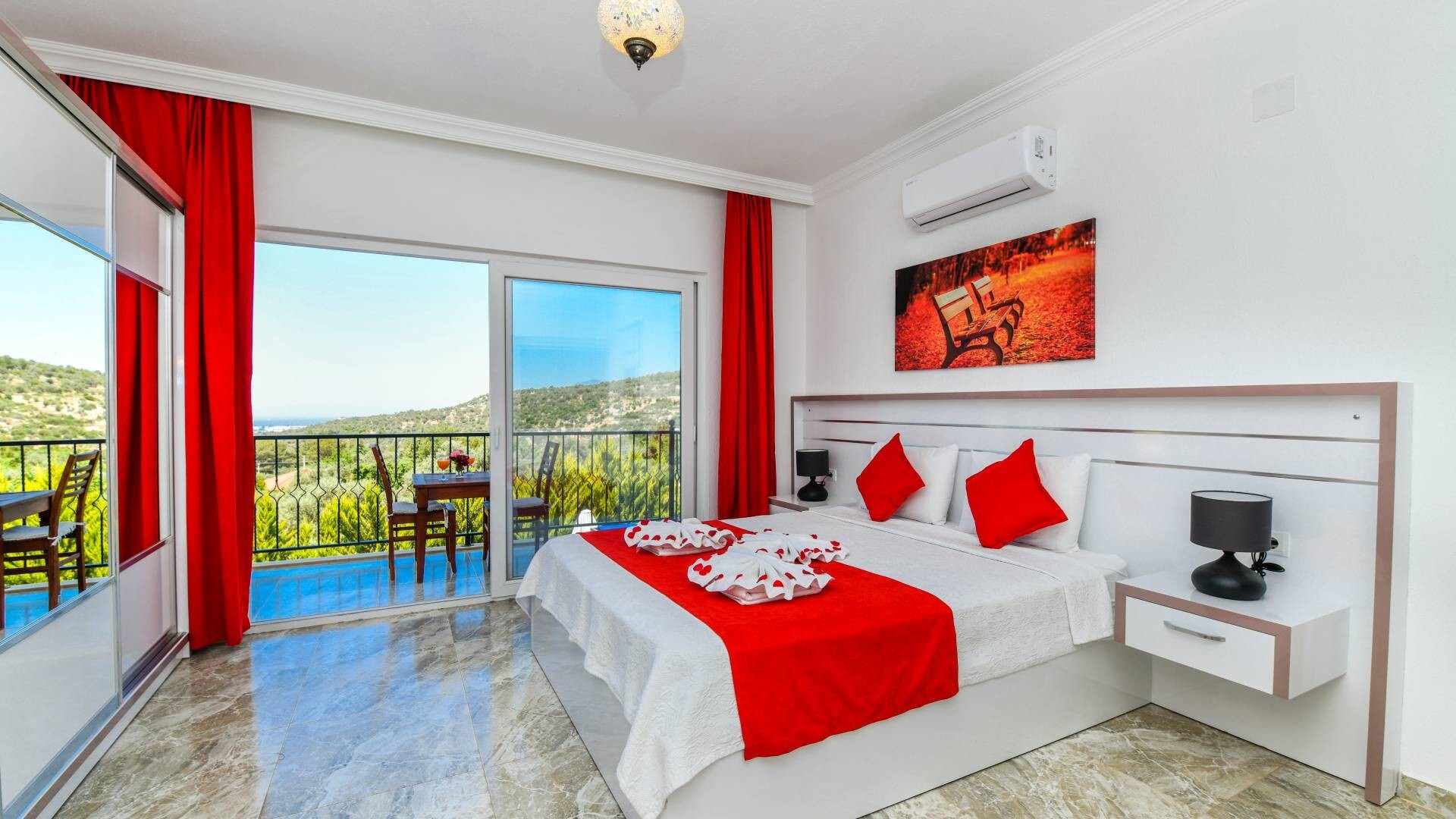 VBK71396 Villa Booking