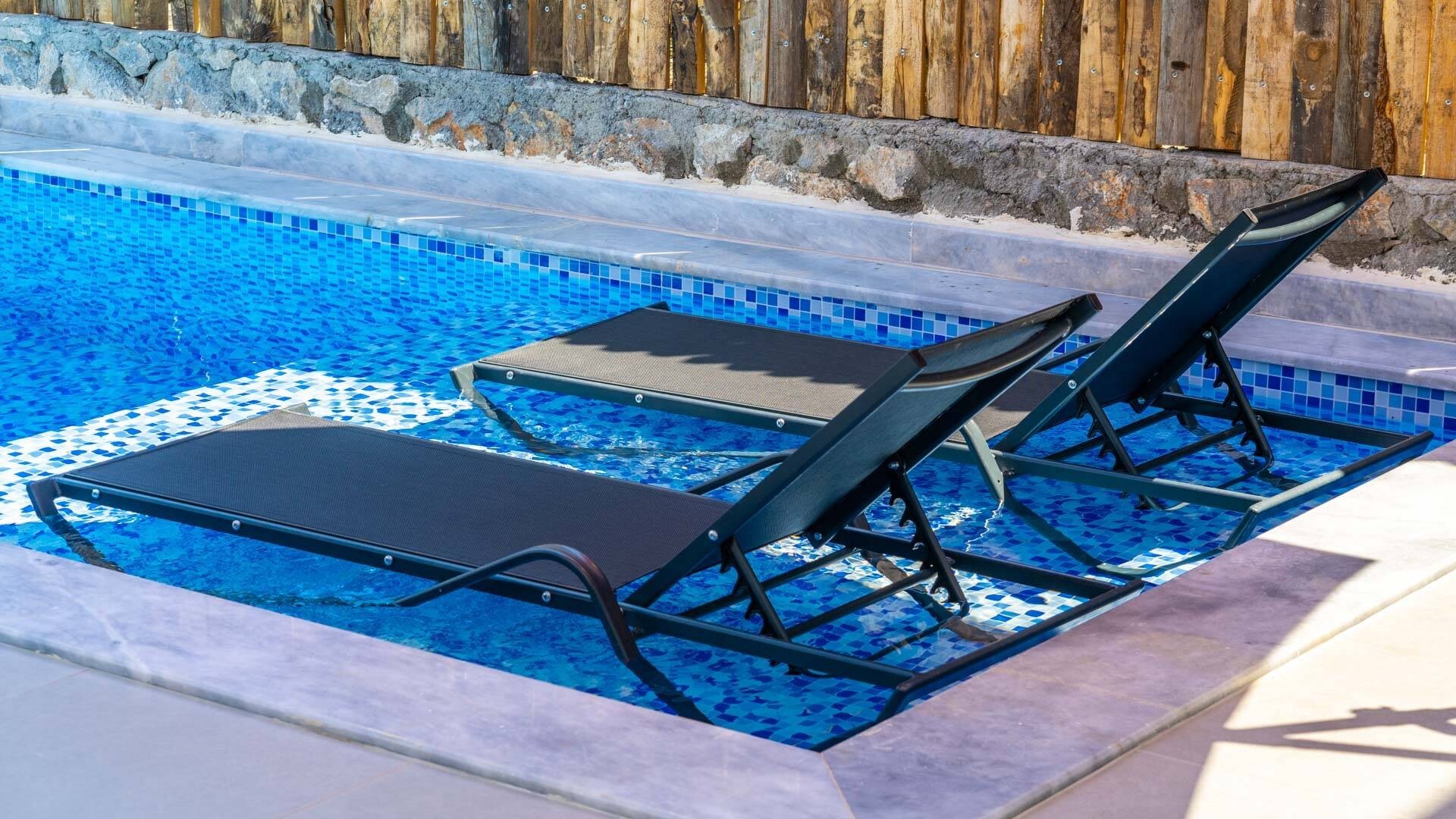 VBK98328 Villa Booking