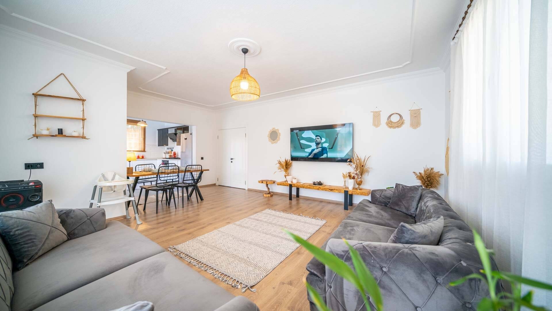 VBK98328 Villa Booking