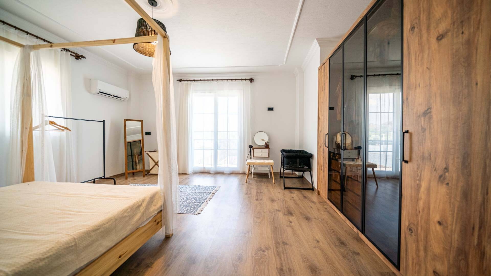 VBK98328 Villa Booking