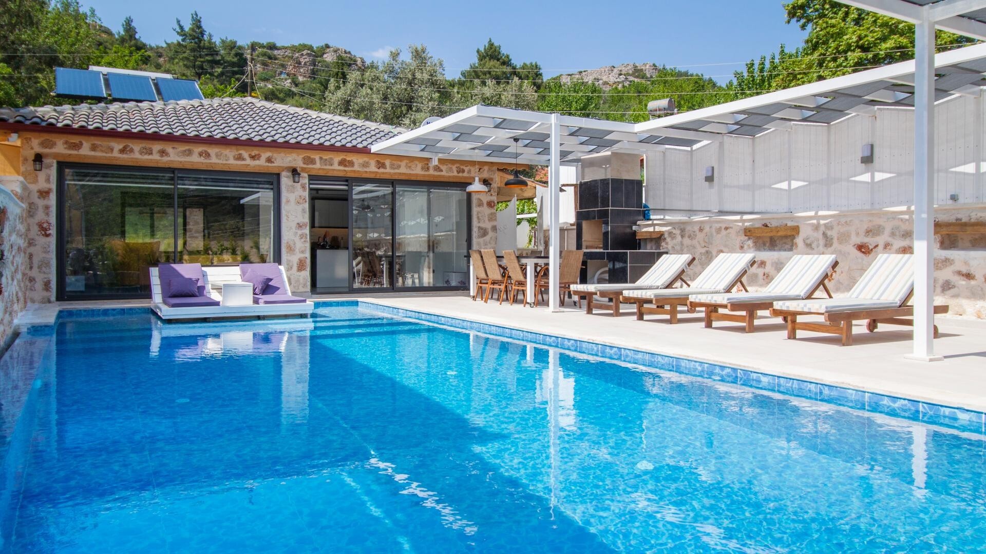 VBK60459 Villa Booking