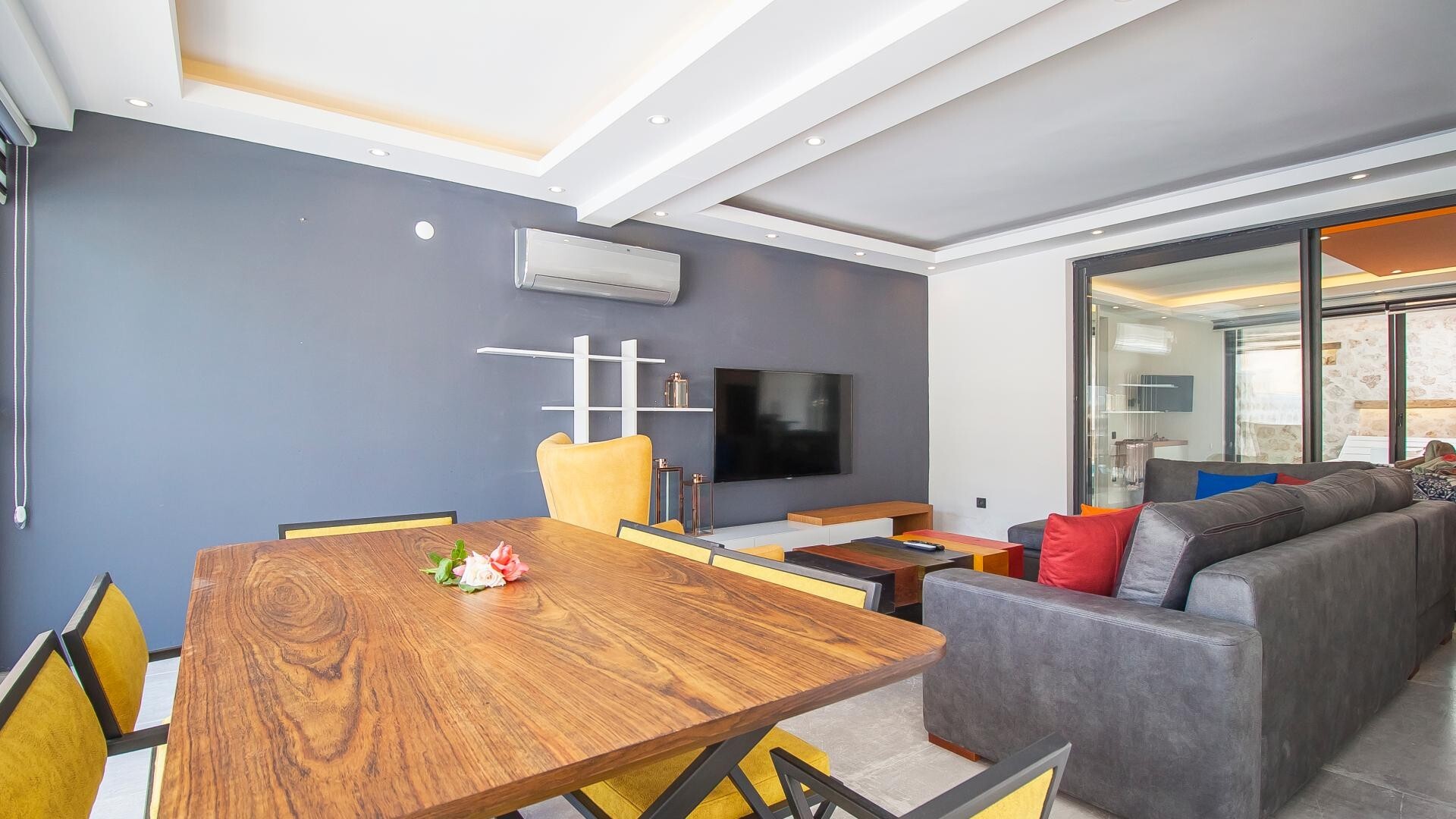 VBK60459 Villa Booking