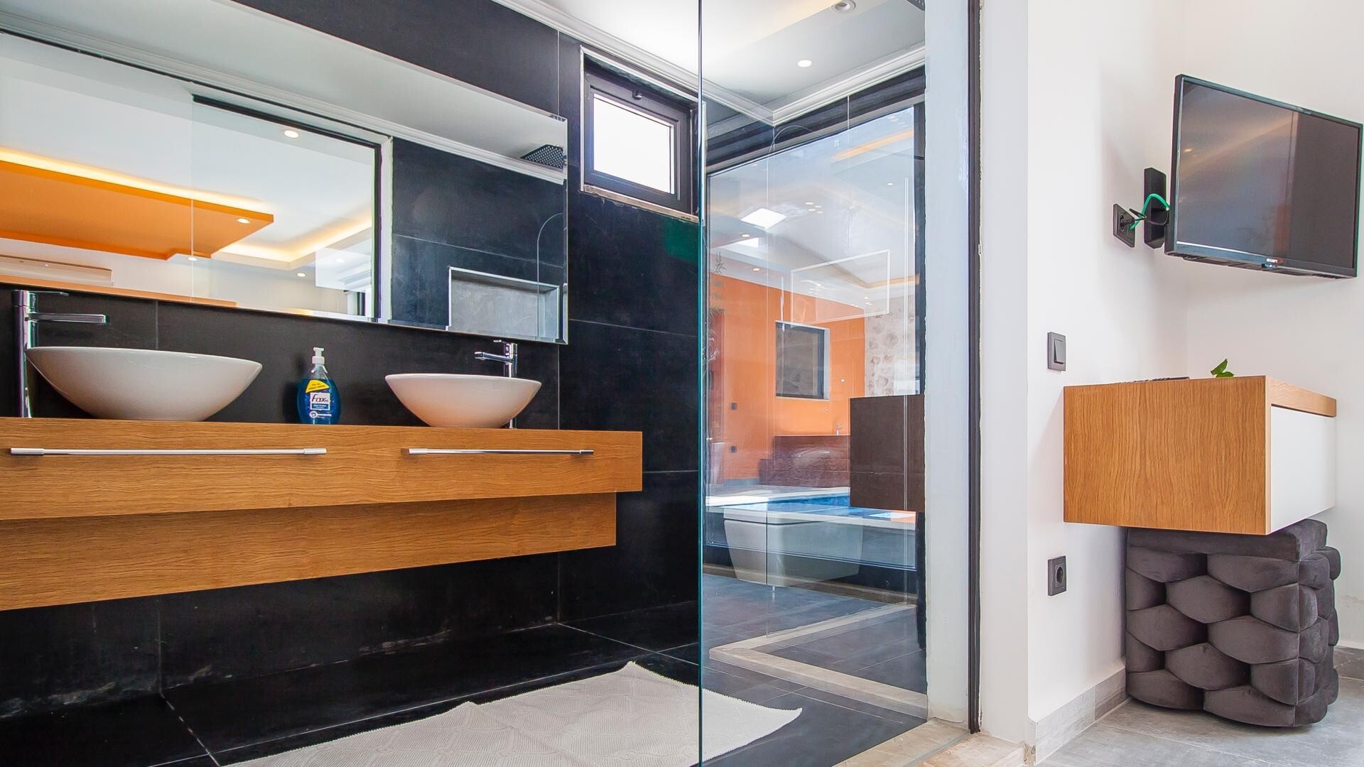 VBK60459 Villa Booking