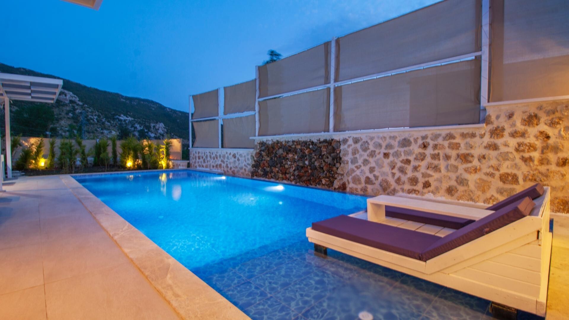 VBK60459 Villa Booking