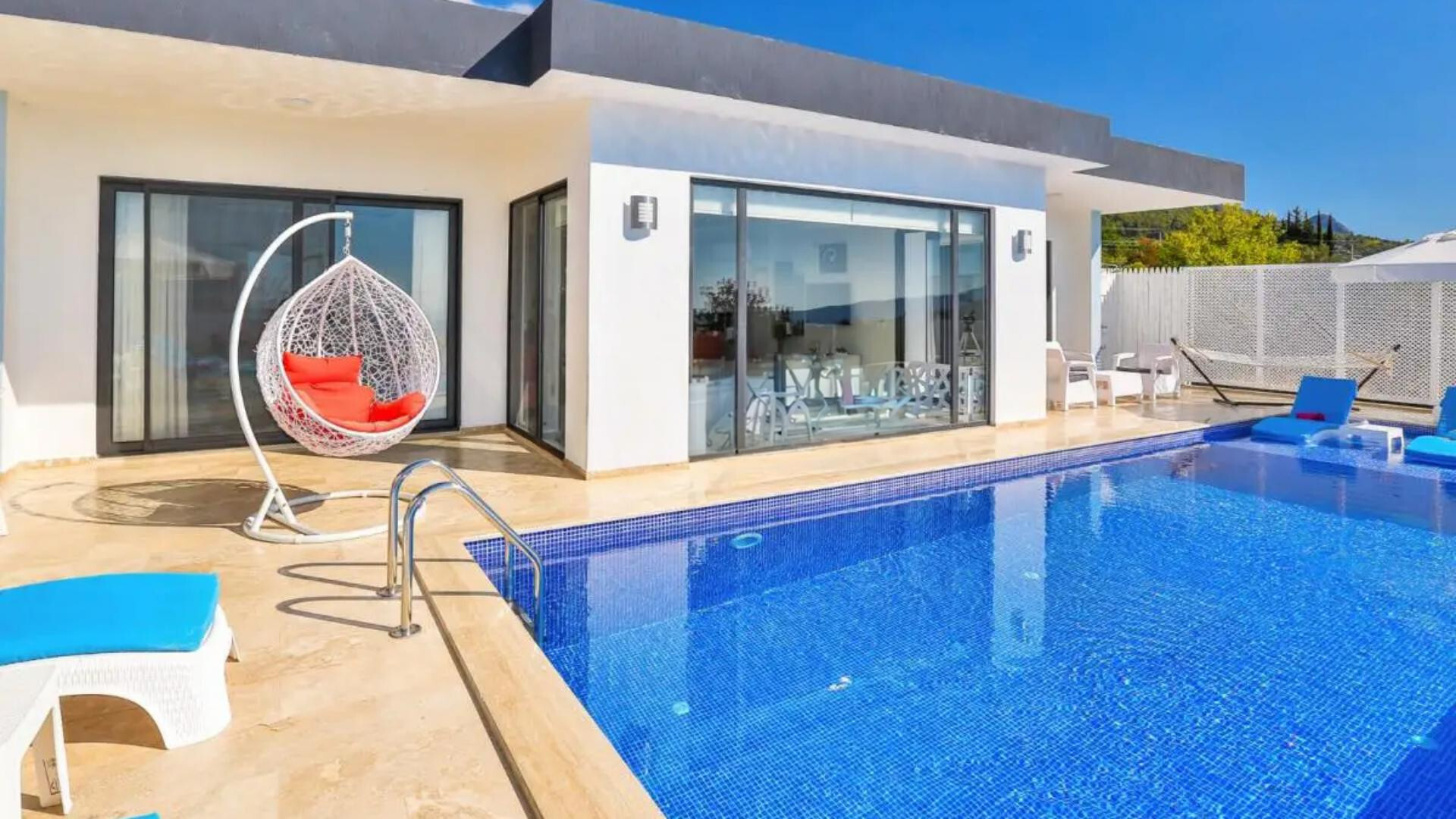 VBK15872 Villa Booking