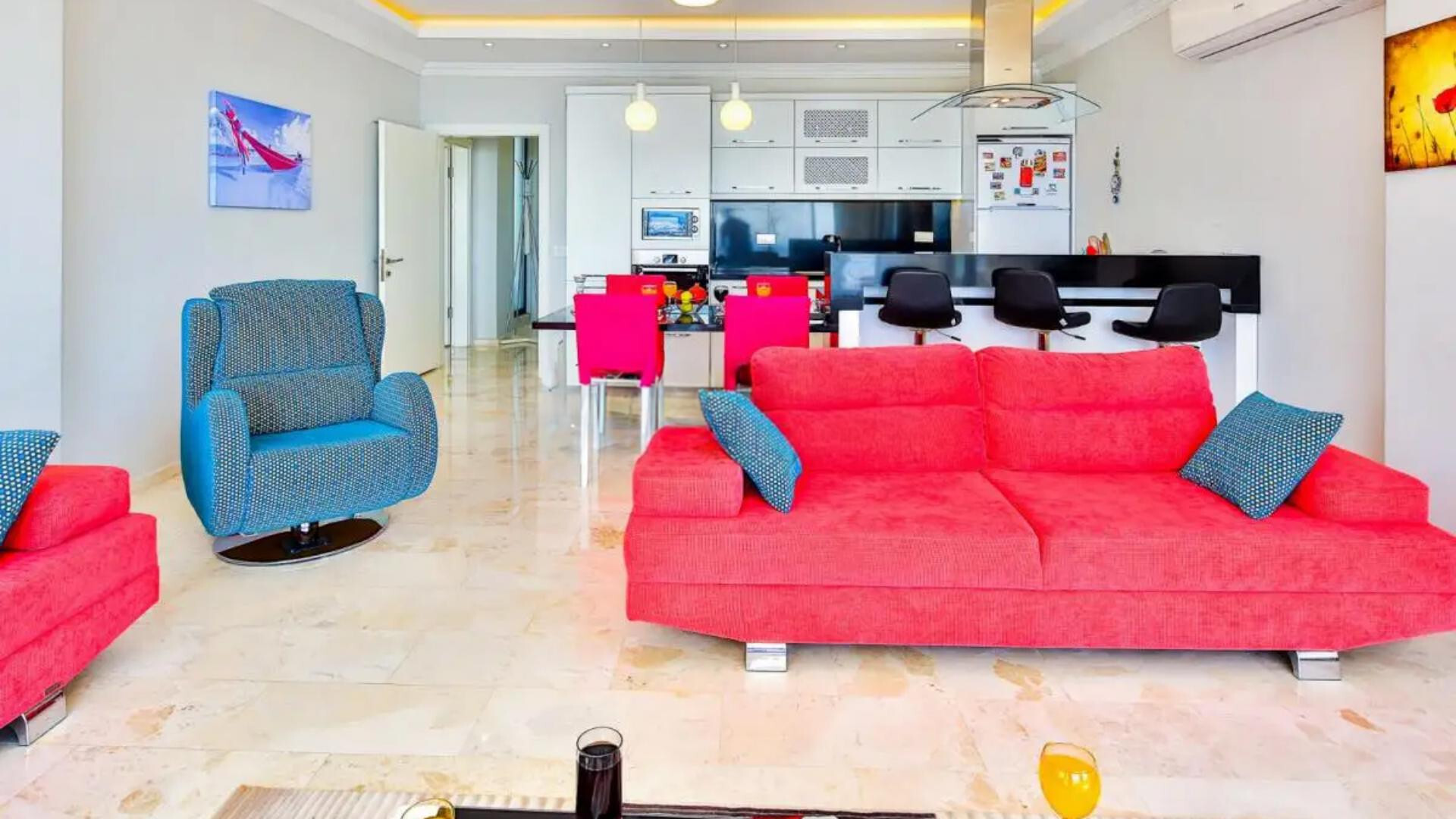 VBK15872 Villa Booking