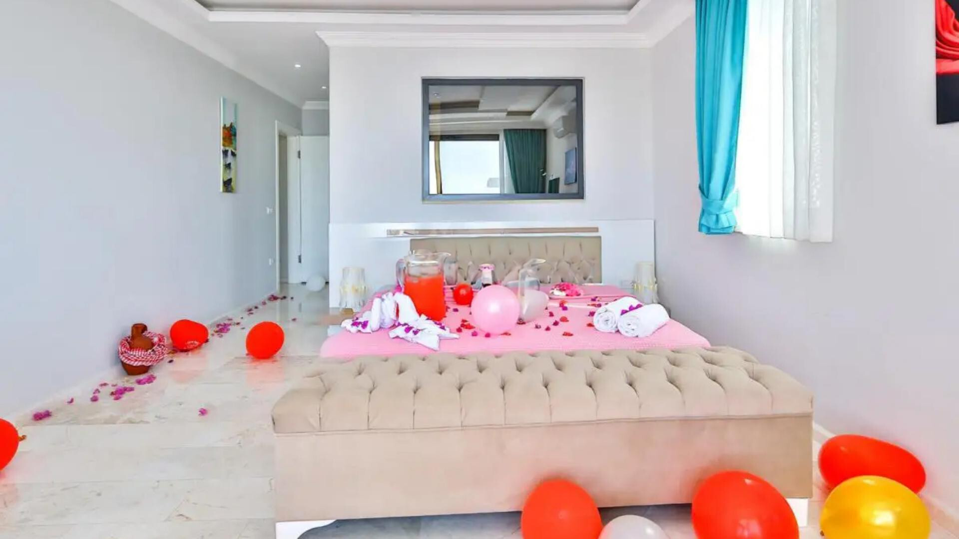 VBK15872 Villa Booking