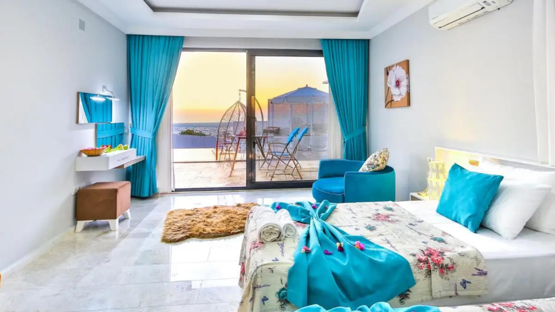 VBK15872 Villa Booking
