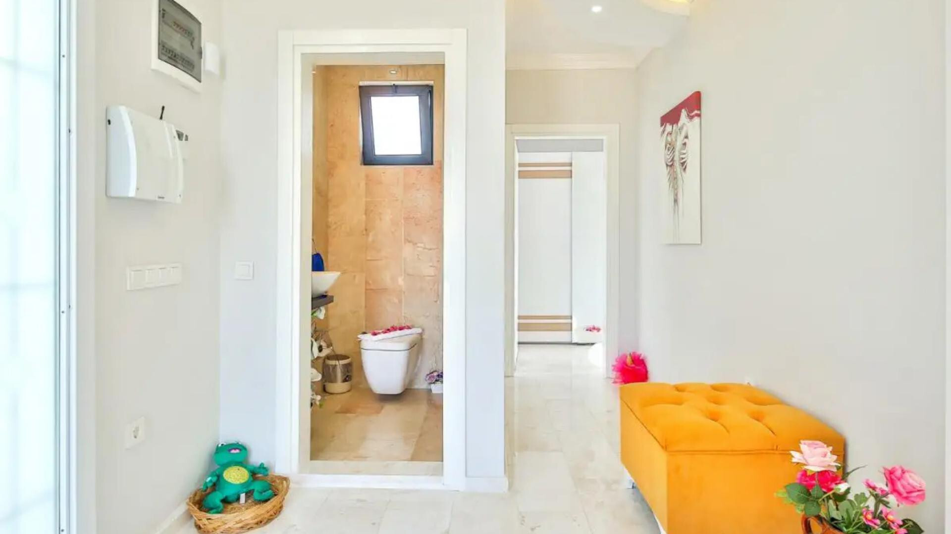 VBK15872 Villa Booking