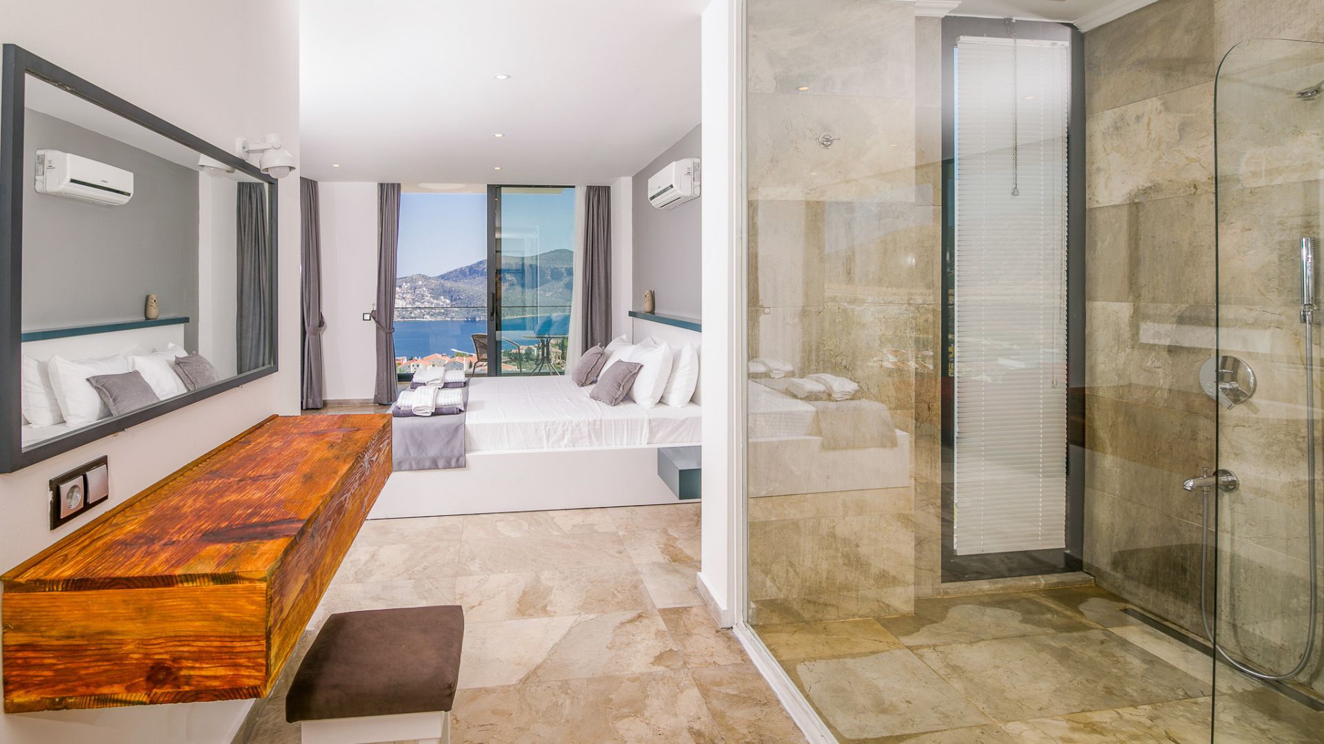 VBK35427 Villa Booking