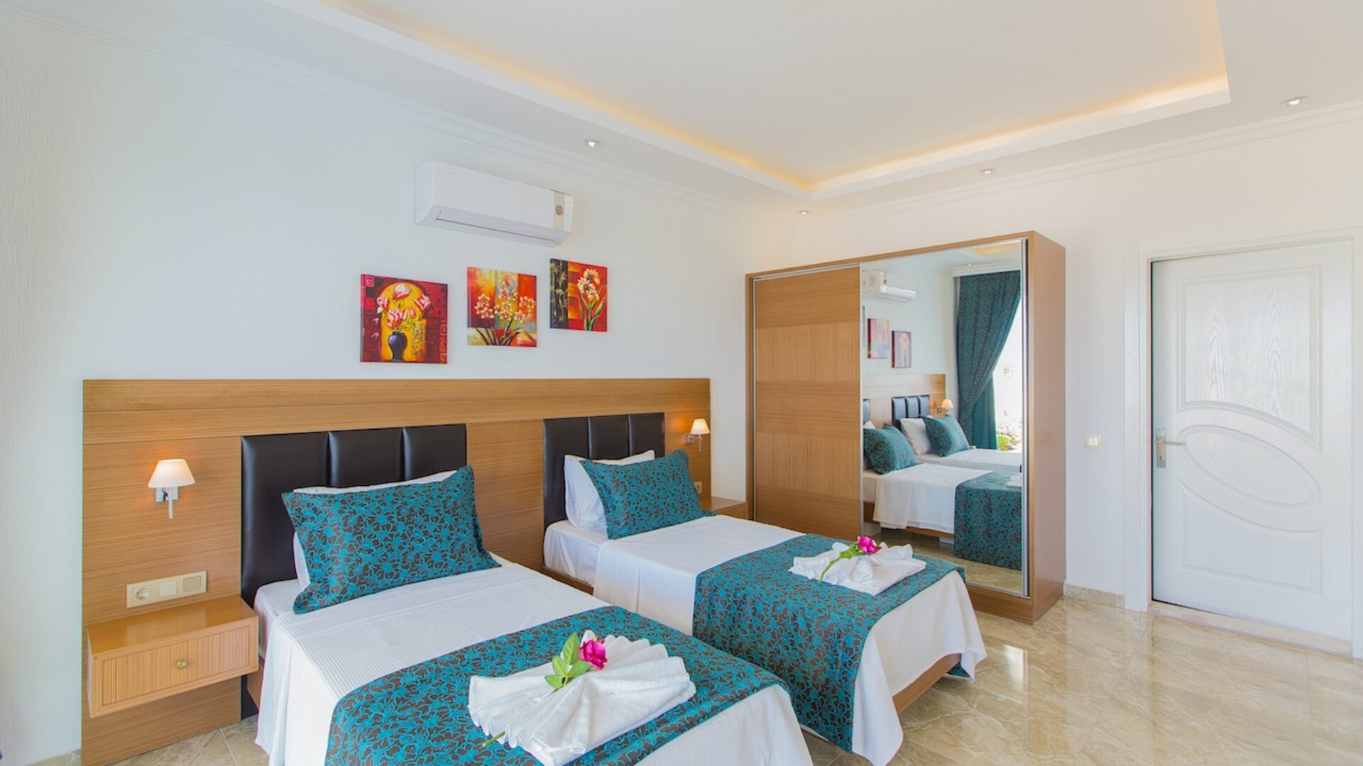 VBK48186 Villa Booking