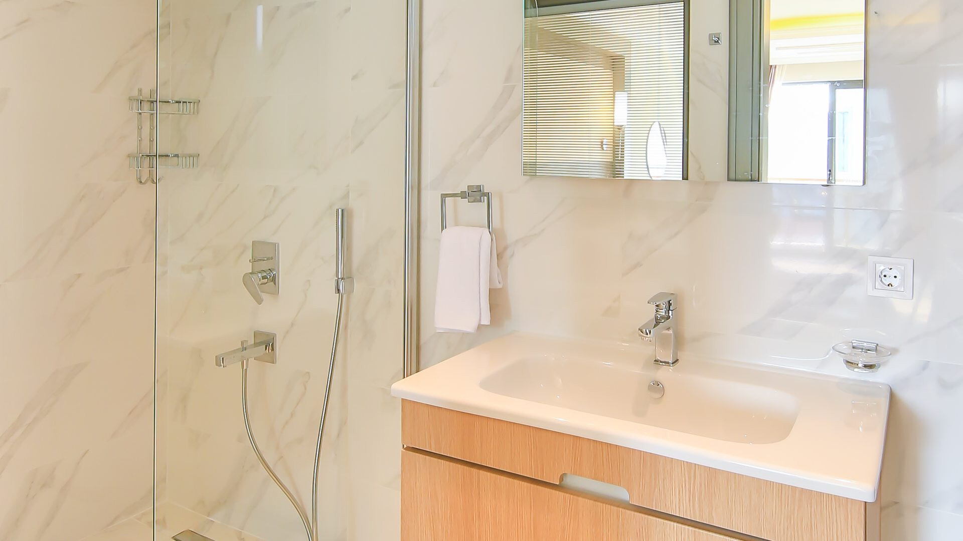 VBK67388 Villa Booking