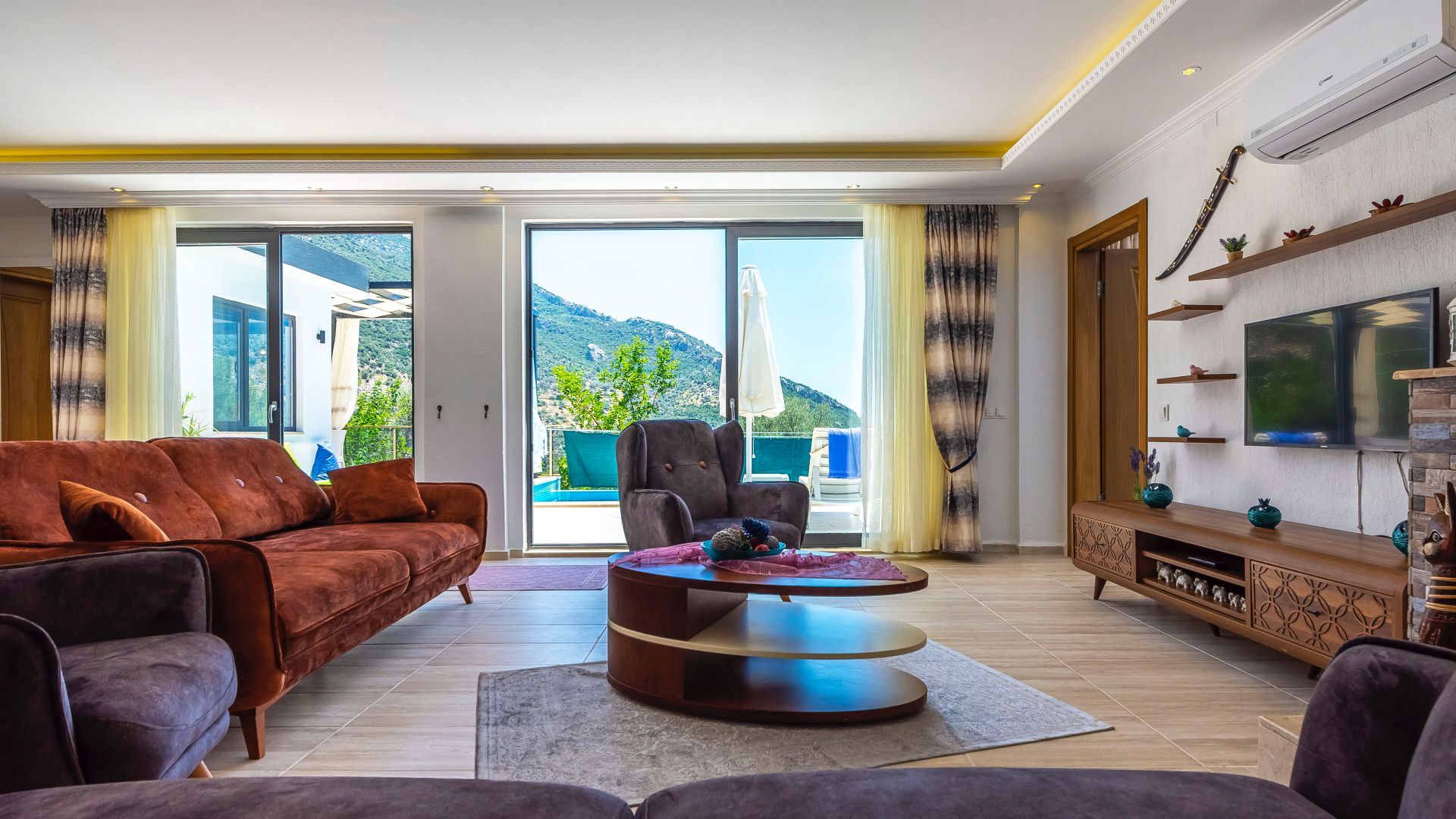 VBK53462 Villa Booking