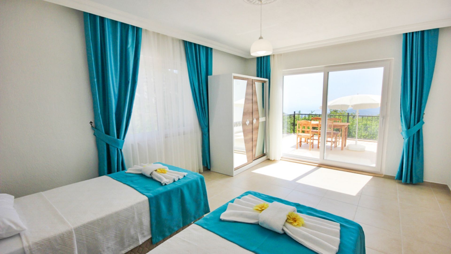 VBK22033 Villa Booking