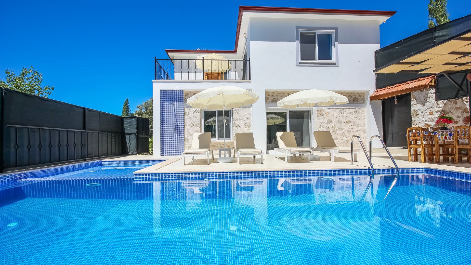 VBK22033 Villa Booking