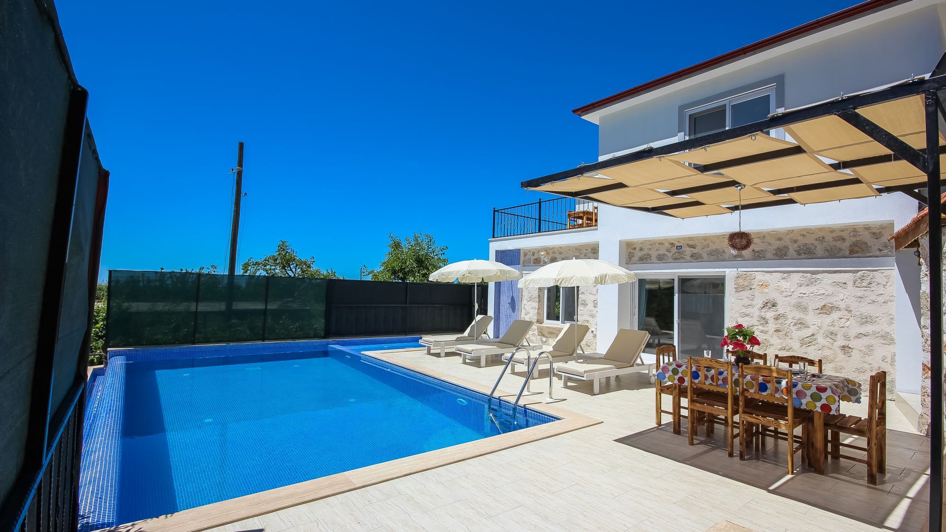 VBK22033 Villa Booking