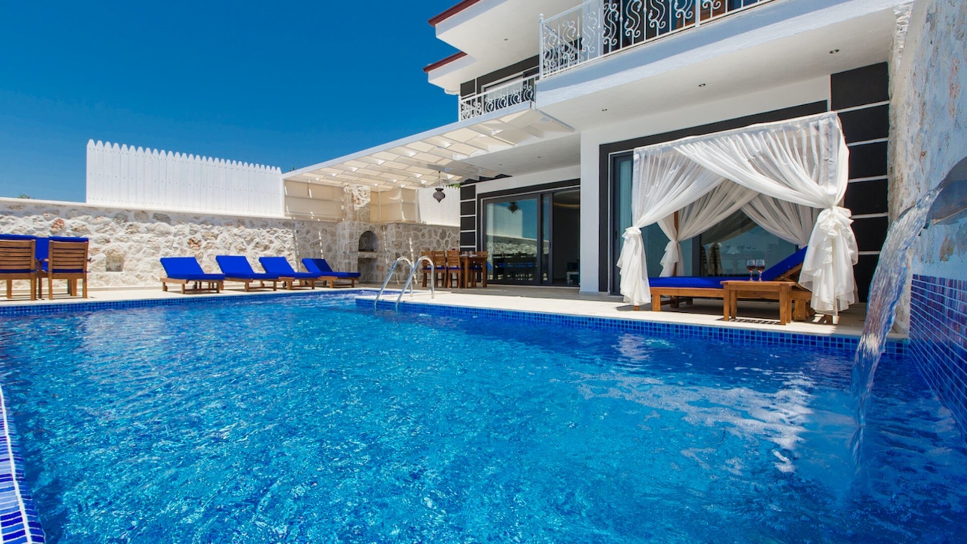 VBK61330 Villa Booking