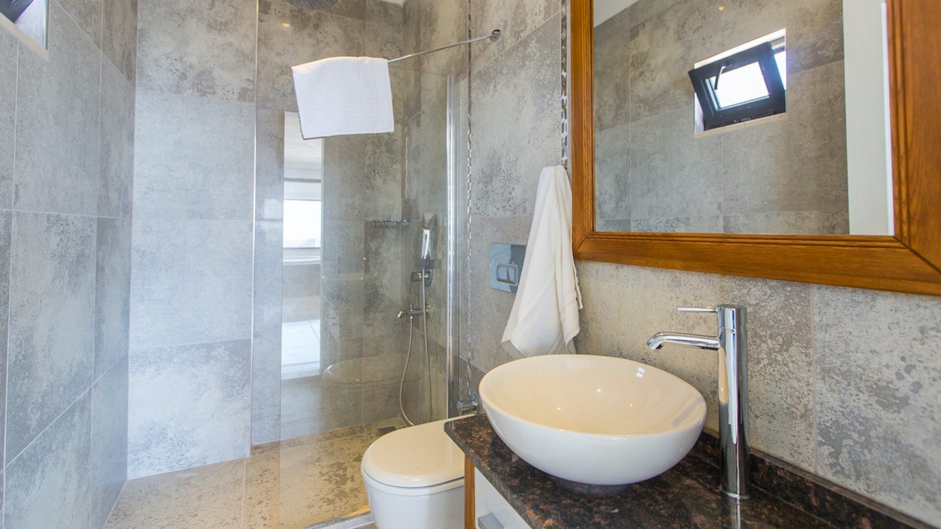 VBK61330 Villa Booking