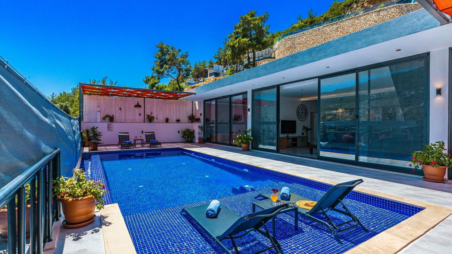 VBK86933 Villa Booking