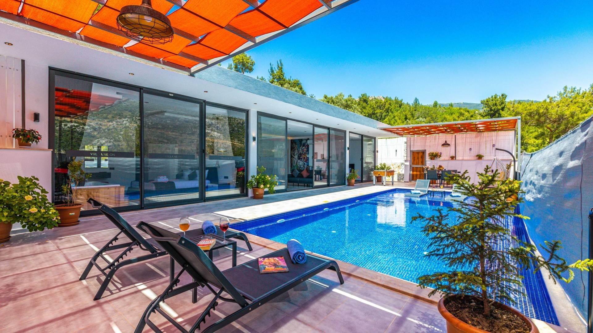 VBK86933 Villa Booking