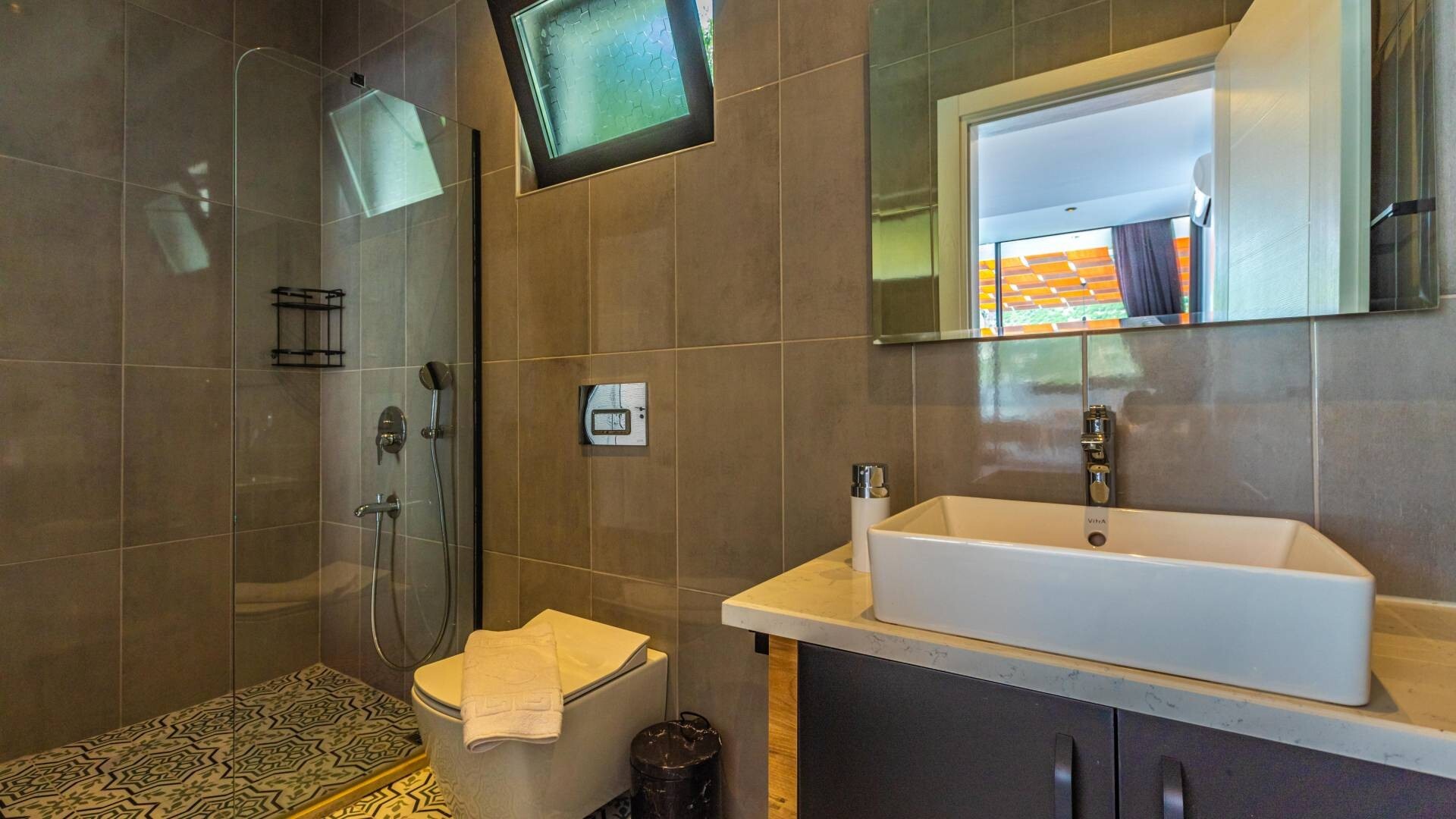 VBK86933 Villa Booking