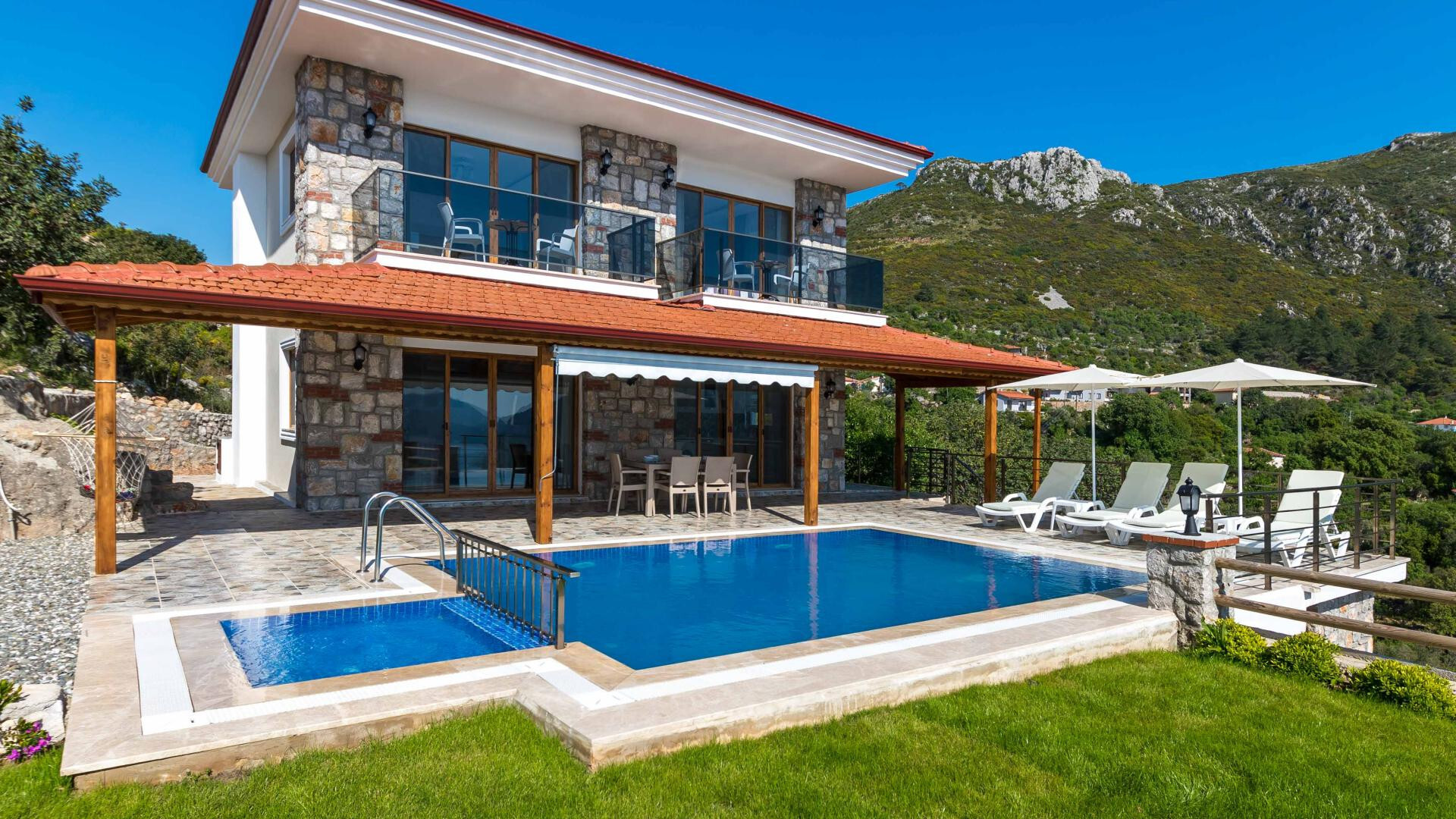 VBK85479 Villa Booking