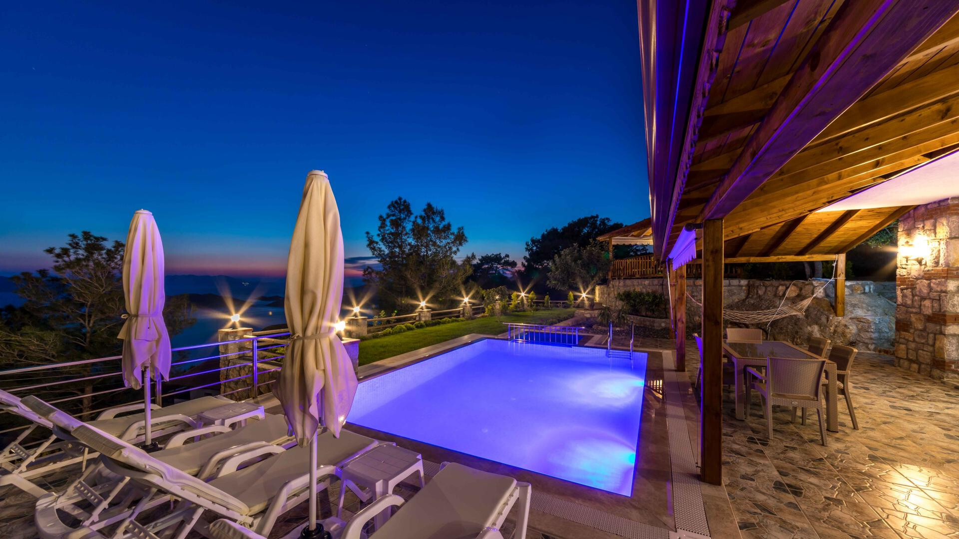 VBK85479 Villa Booking