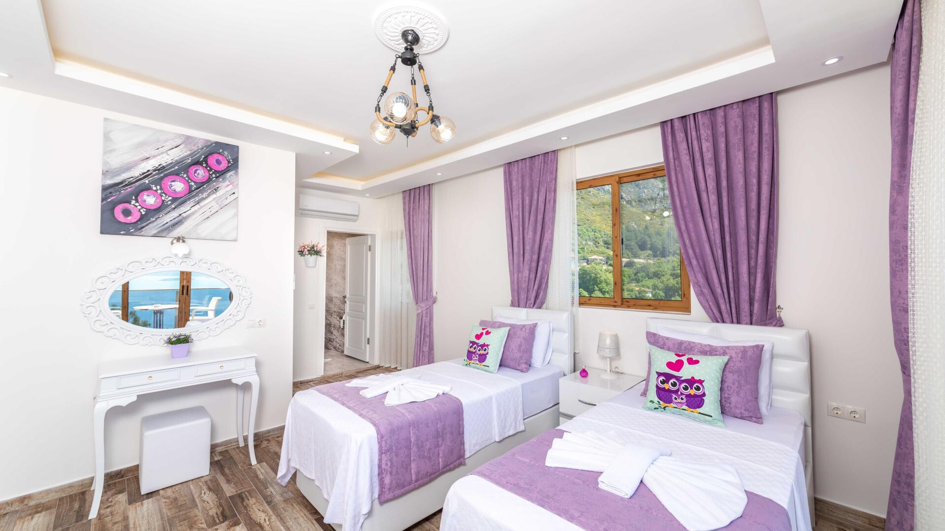 VBK85479 Villa Booking