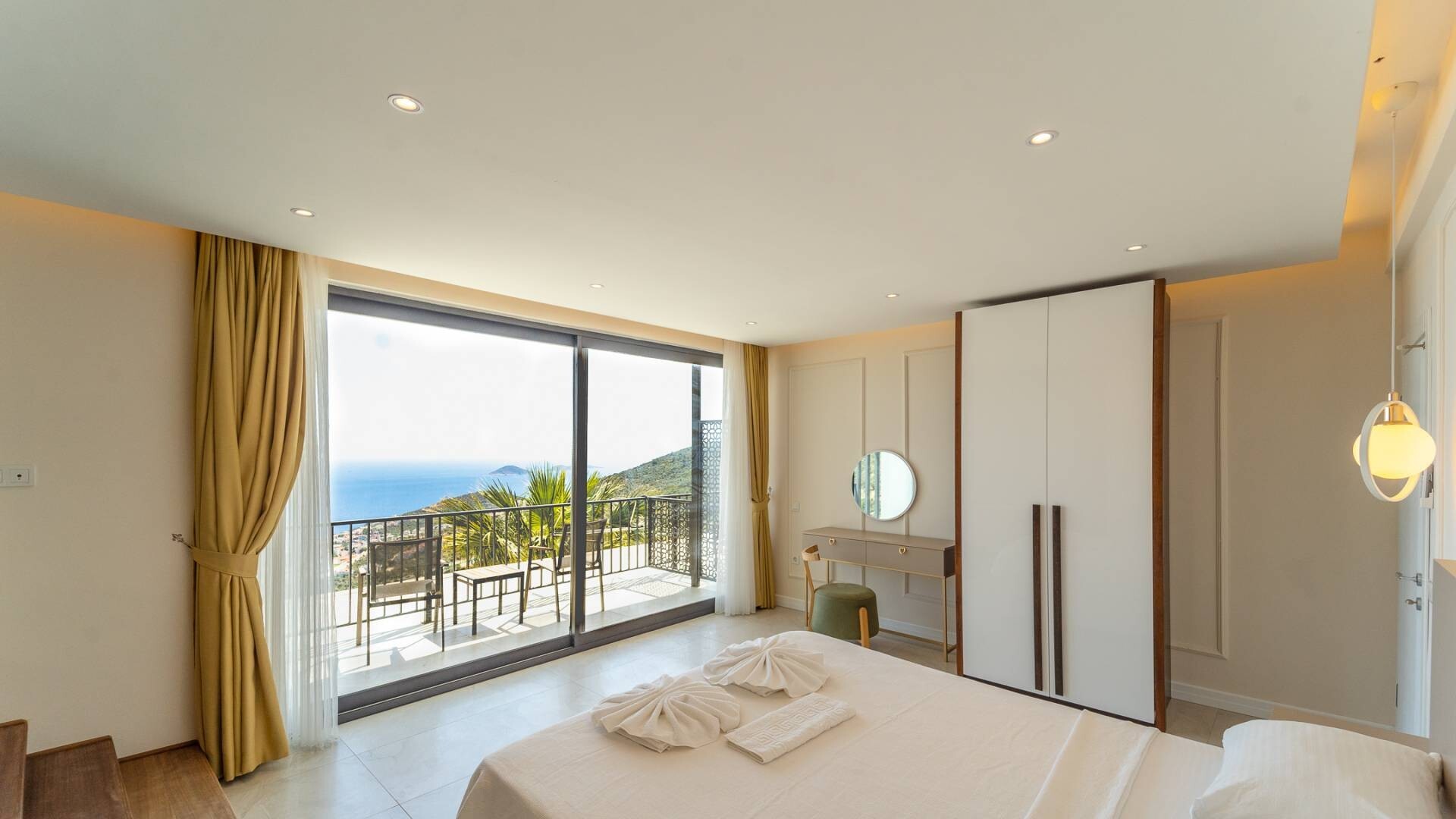 VBK56097 Villa Booking