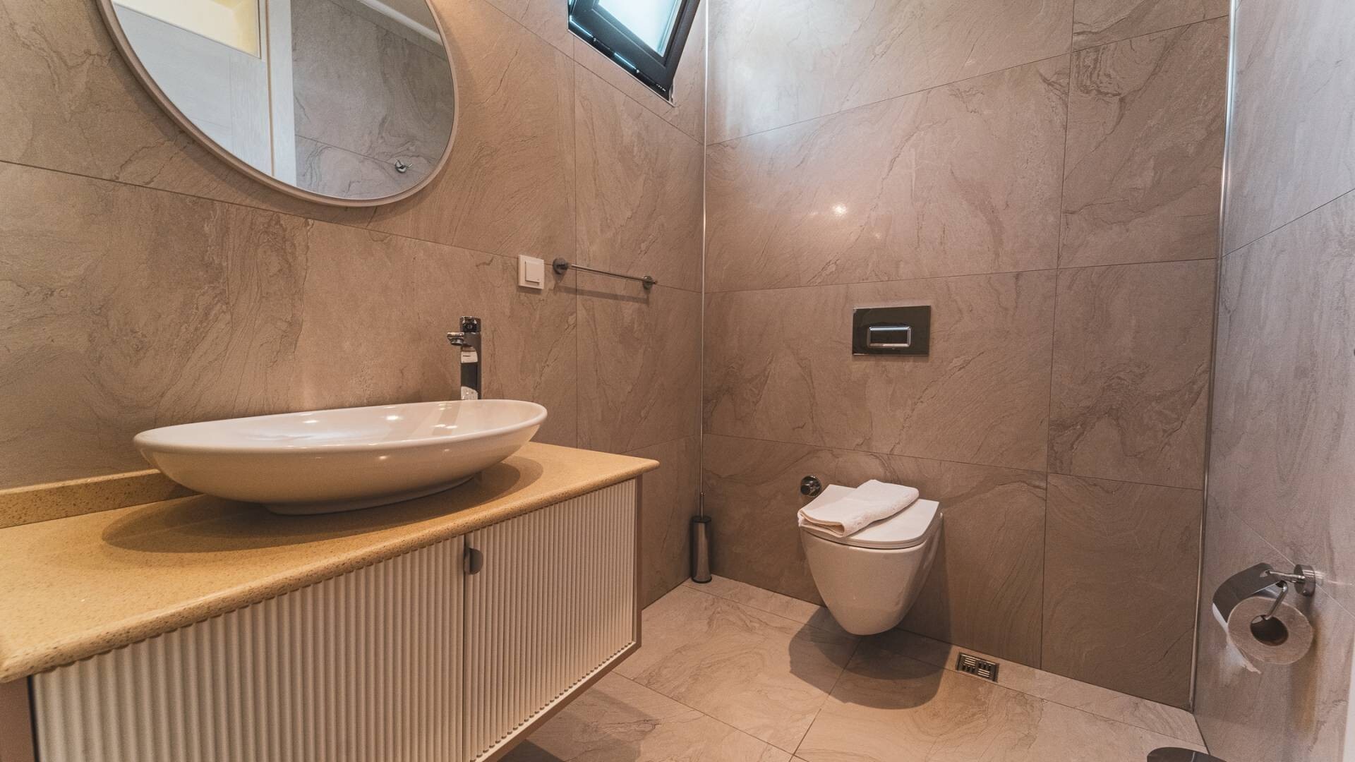 VBK56097 Villa Booking