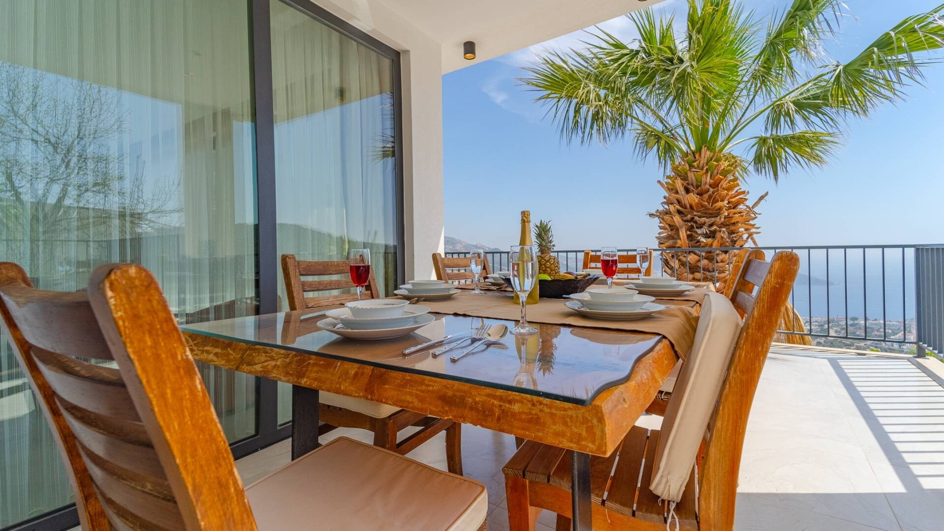 VBK56097 Villa Booking