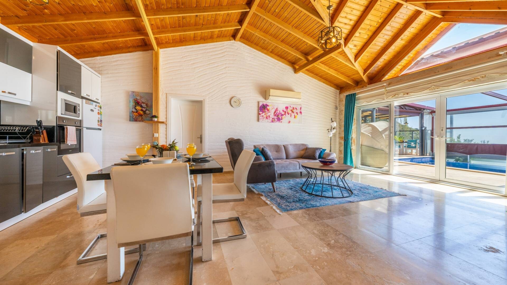 VBK96678 Villa Booking