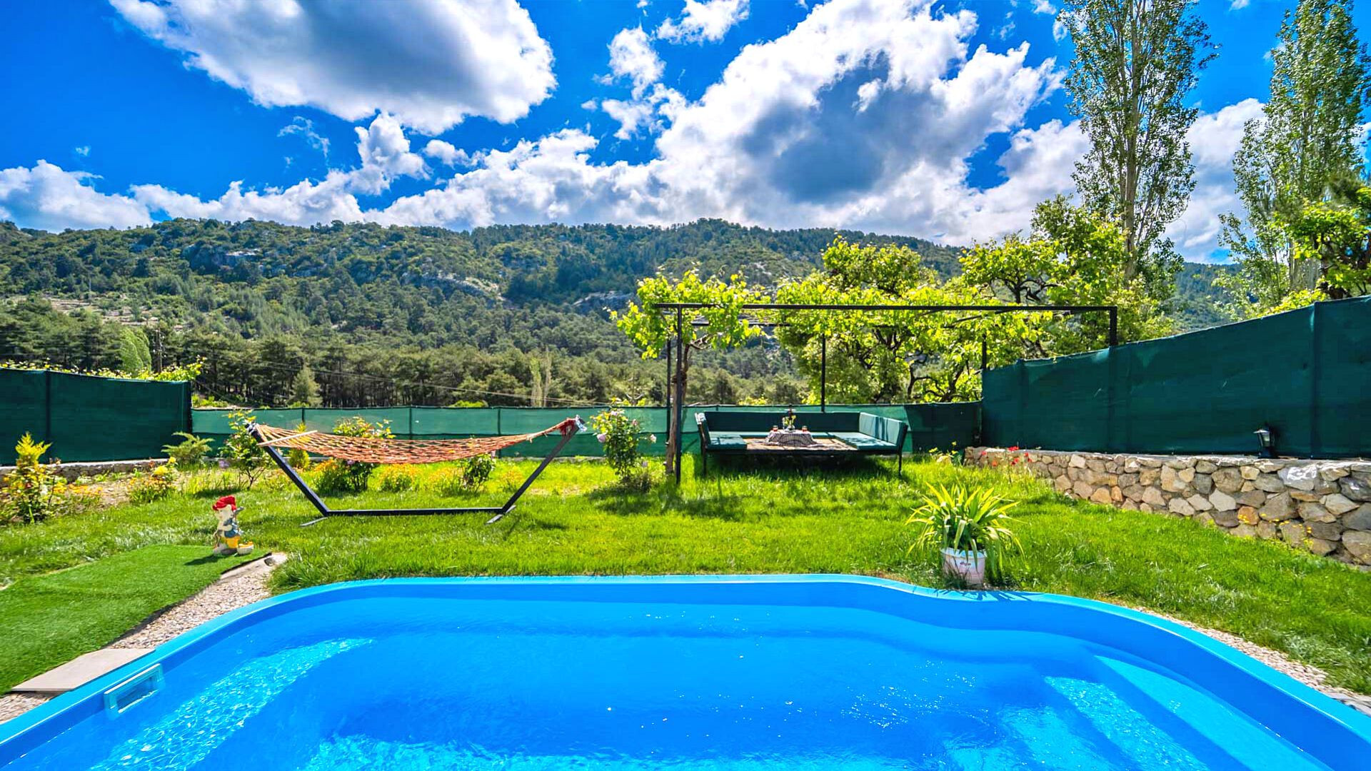 VBK89150 Villa Booking